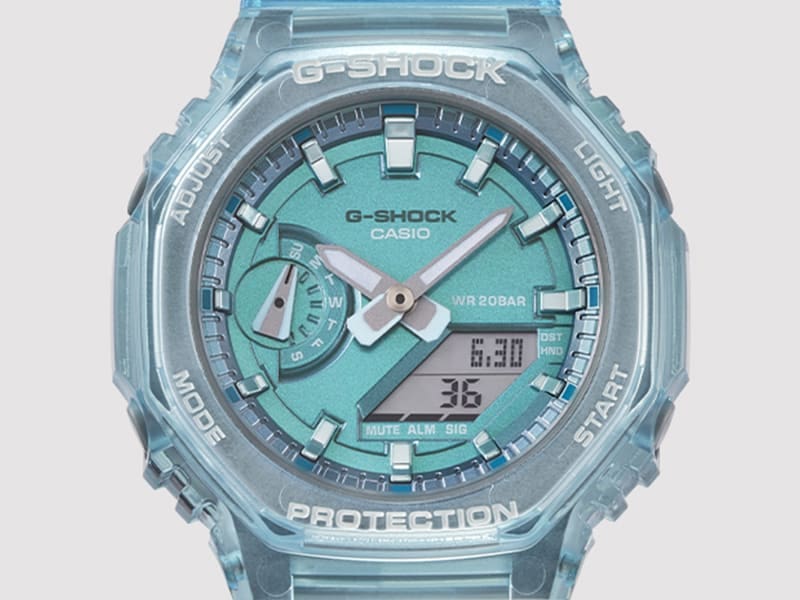 Blue GMAS2100SK analog digital watch face