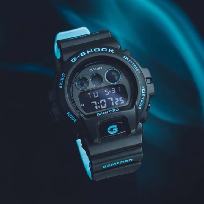 G-SHOCK DW6900BWD-1 Blue and black digital watch